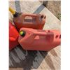 Image 2 : 3- 20L gas cans