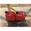 Image 1 : 2- 5L gas cans