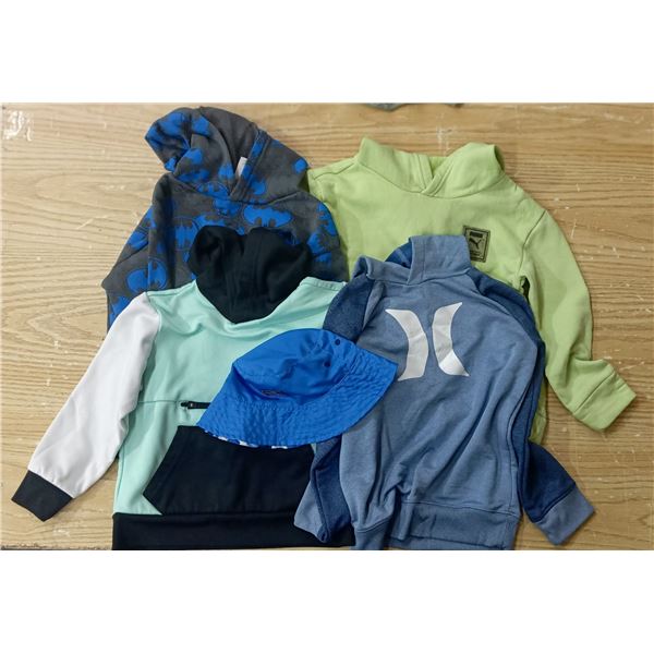 4 Hoodies Size 4-5 plus 1 sun hat