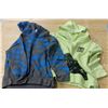 Image 3 : 4 Hoodies Size 4-5 plus 1 sun hat