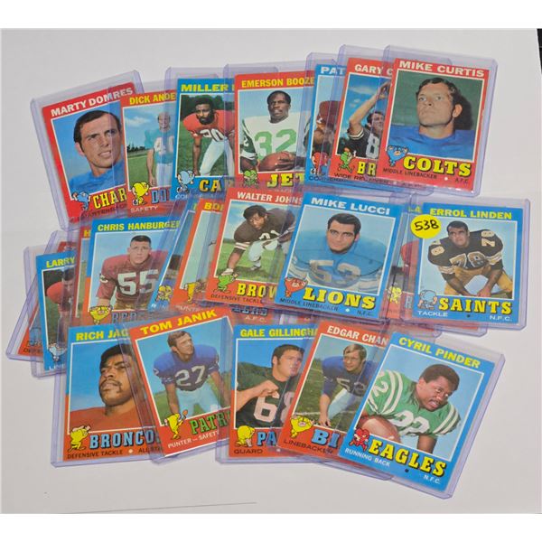 (25) 1971 Topps NFL Cards
