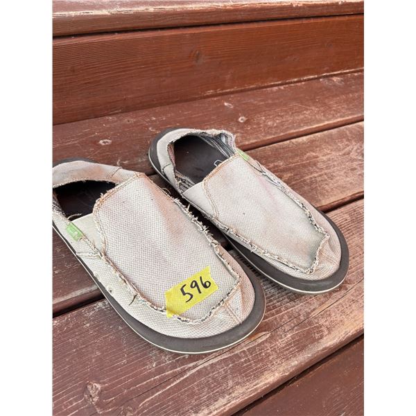 Sanuk Shoes - Size 7