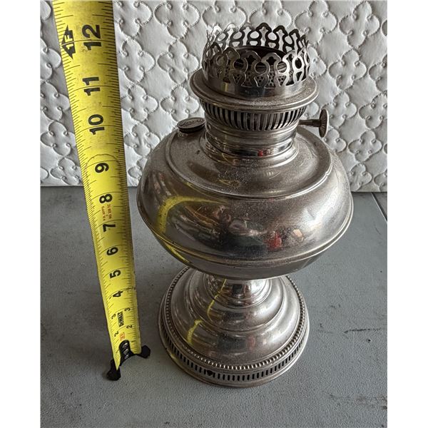 Antique Kerosene Lamp.