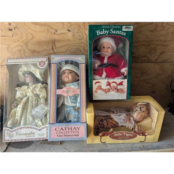 (4) Collectors Dolls – New in Boxes
