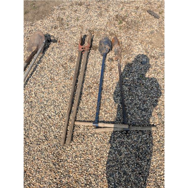Post hole diggers, 2 twist style, one clamshell