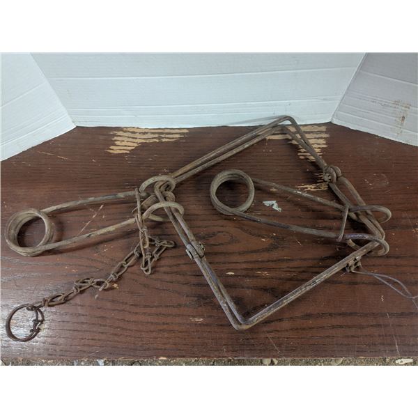 Vintage Conibear Beaver Trap – 10x10”