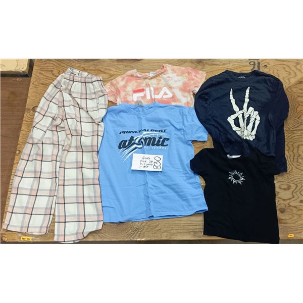 Girls Tshirt and pants size 7-8