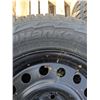 Image 2 : Set of Hankook winter tires on steel rims, P225/65R18, 6-bolt