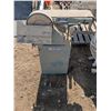 Image 1 : 6" belt and 9" disc sander