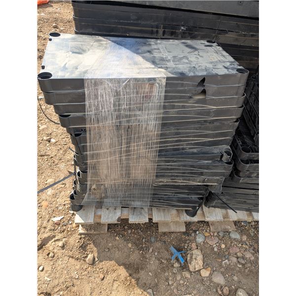 4 sets of plastic shelves, 24x12"