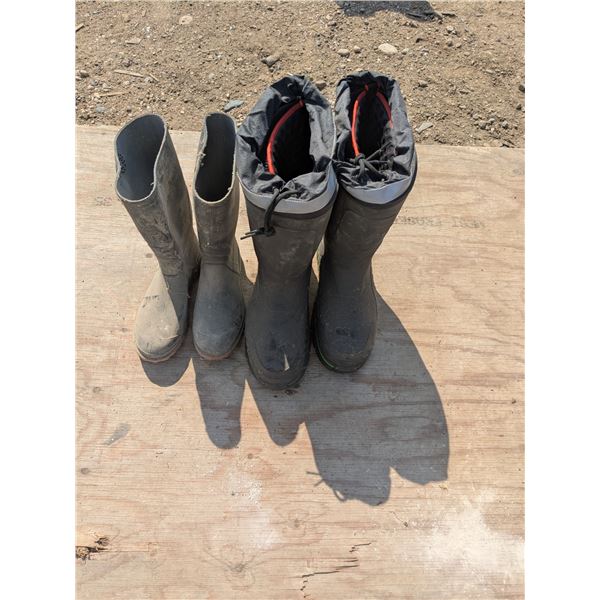 Rubber boots, one pair insulated