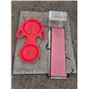 Image 5 : Small tobogan- 3.5ft and plastic sled