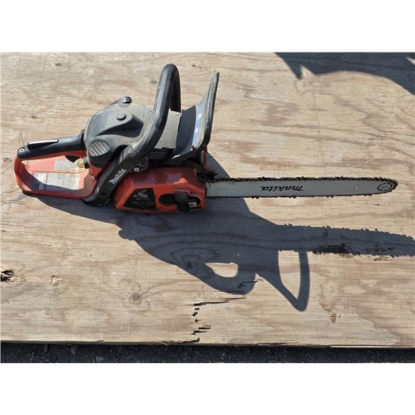 Makita chainsaw- untested