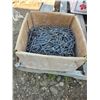 Image 2 : box of 3-1/4" nails