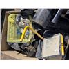 Image 6 : Pallet of plumbing suppies