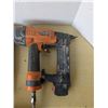 Image 2 : 3 rigid air powered brad nailers