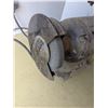 Image 3 : Heavy duty bench grinder