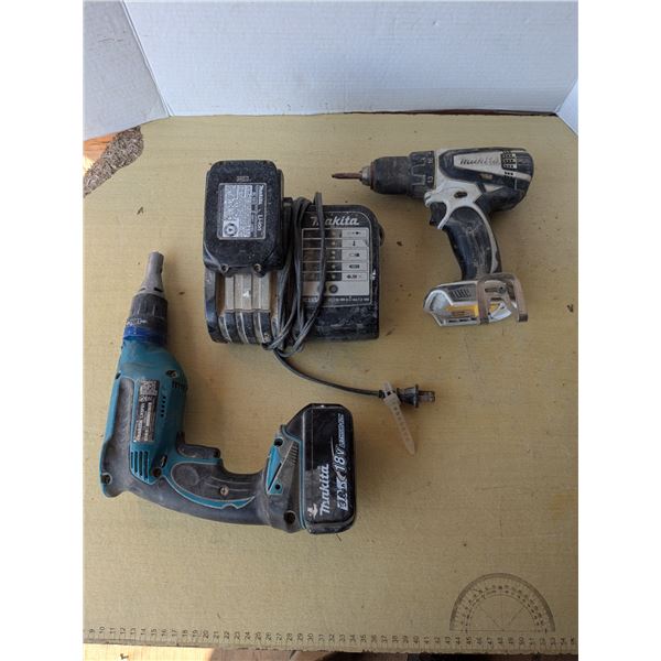 Makita cordless drill and drywall screwdriver, with charger, tested-works