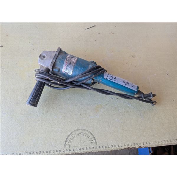 Makita angle grinder
