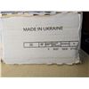 Image 2 : 3 boxes plus spares, wood grain pattern tiles