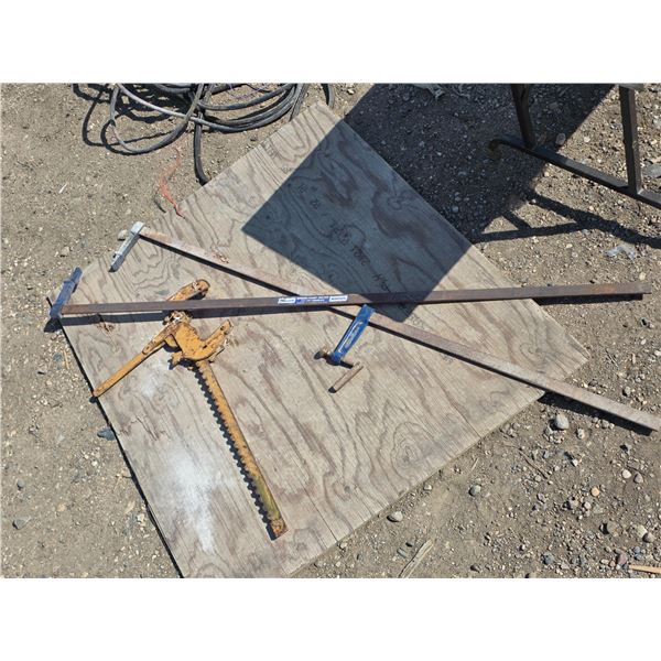 Lot of clamps- record speed clamps