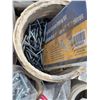 Image 4 : Pallet of hardware