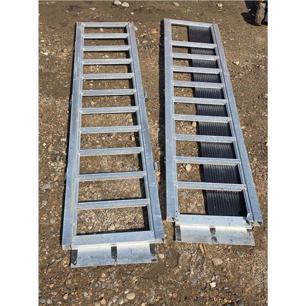 2 trailer ramps- 7ft L