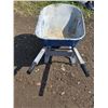 Image 4 : Wheel barrow - 38" bucket