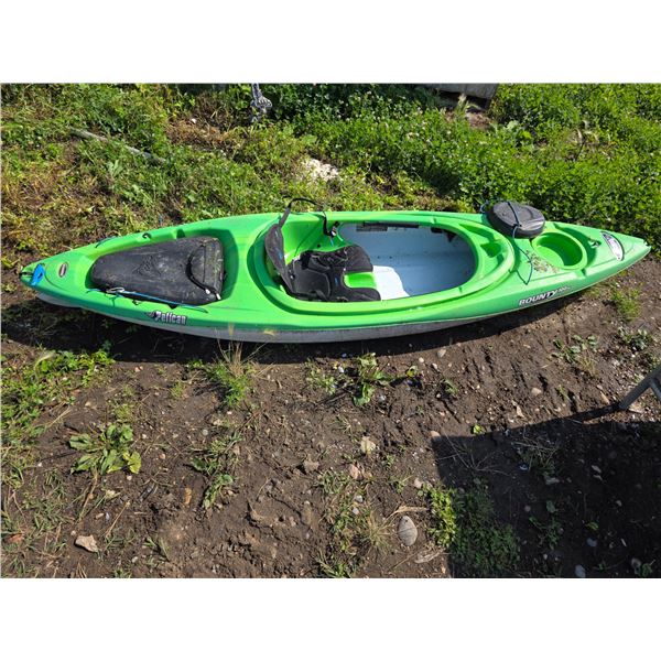 pelican kayak- has damage on the front and hole on bottom- 6ft length