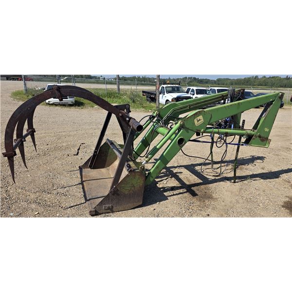 John deere front end loader with grapple and brackets- 5ft W- complete