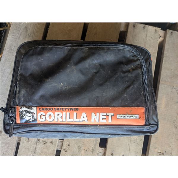 Mesh cargo net