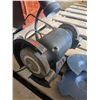 Image 2 : 6" bench grinder with built in lamp