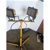 Image 2 : Dual worklamp on adjustible stand