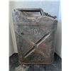 Image 2 : Vintage metal gas can