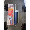 Image 1 : Lincoln lever action grease gun, with original packaging