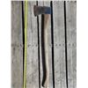 Image 1 : Axe