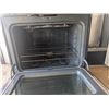 Image 3 : Glass Top GE Electric Stove