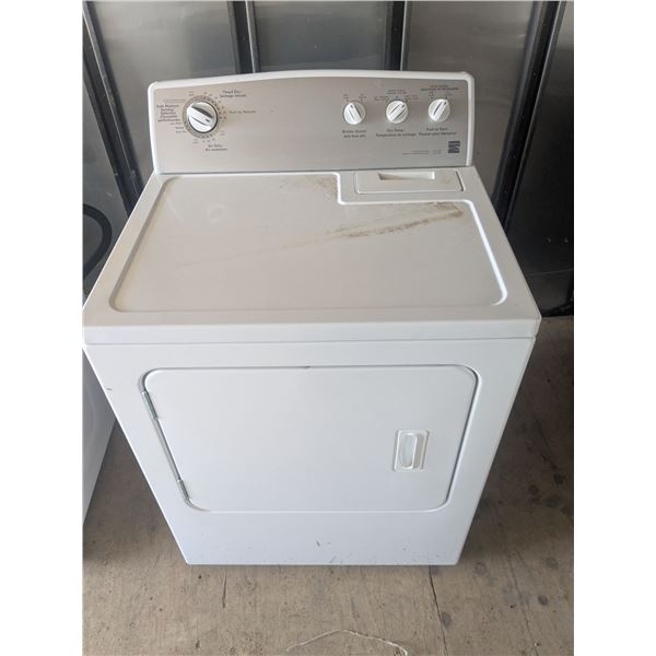 Kenmore Series 300 High-Capacity Dryer