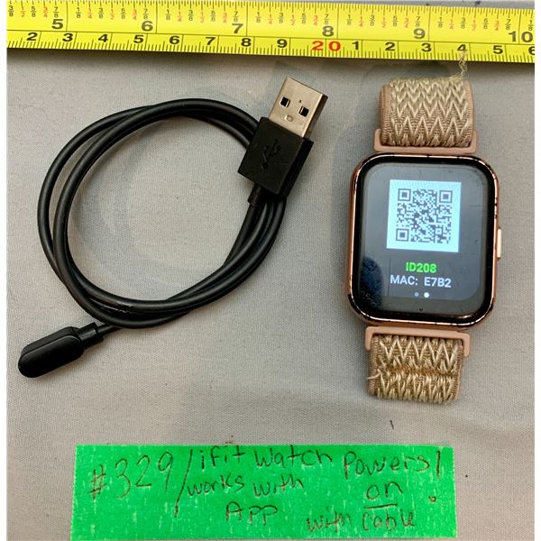Rere iFit Watch w/ Charging Cable – Powers on