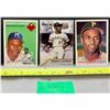 Image 1 : (3) Roberto Clemente Baseball Cards