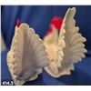 Image 3 : Pair of mid-century kitchen decor pottery roosters, 8 inches tall, good condition