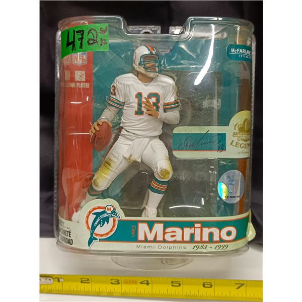 Legends - Dan Marino - Miami - Series 3