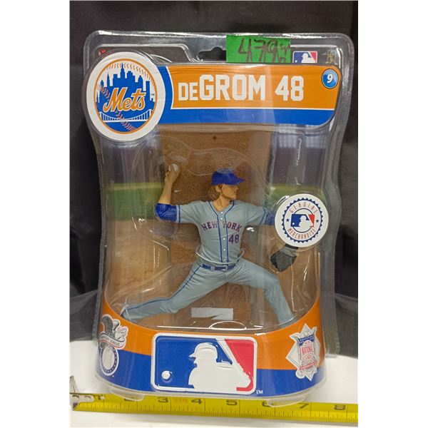 Imports Dragon Figures- Jacob DEGROM