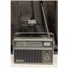 Image 1 : Vintage Sanyo Transistor Radio