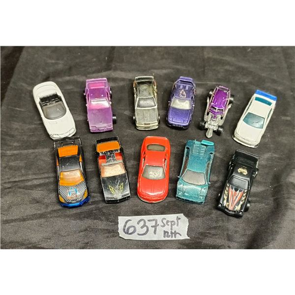 (11) Hot Wheels