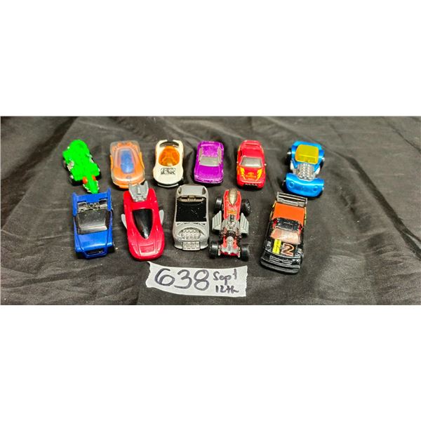 (11) Hot Wheels