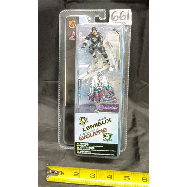 McFarlane Doubles NHL – Lemieux & Giguere