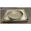 Image 5 : (3) Cake Pans