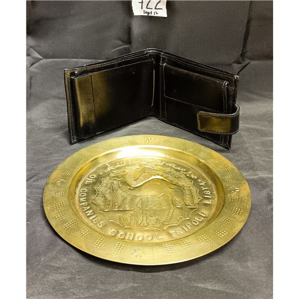 Gold Plate Oil Companies School (Tripoli, Libya), Leather Wallet