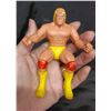 Image 3 : Titan Thumb Wrestler – Hulk Hogan